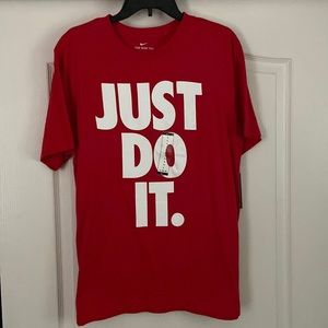 Red Nike Short sleeve